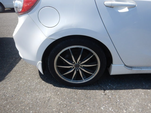MAZDA AXELA 2012